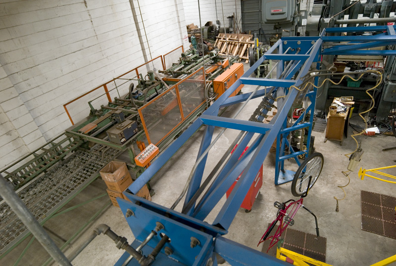 CUBE BICYCLE ASSEMBLY LINE_012